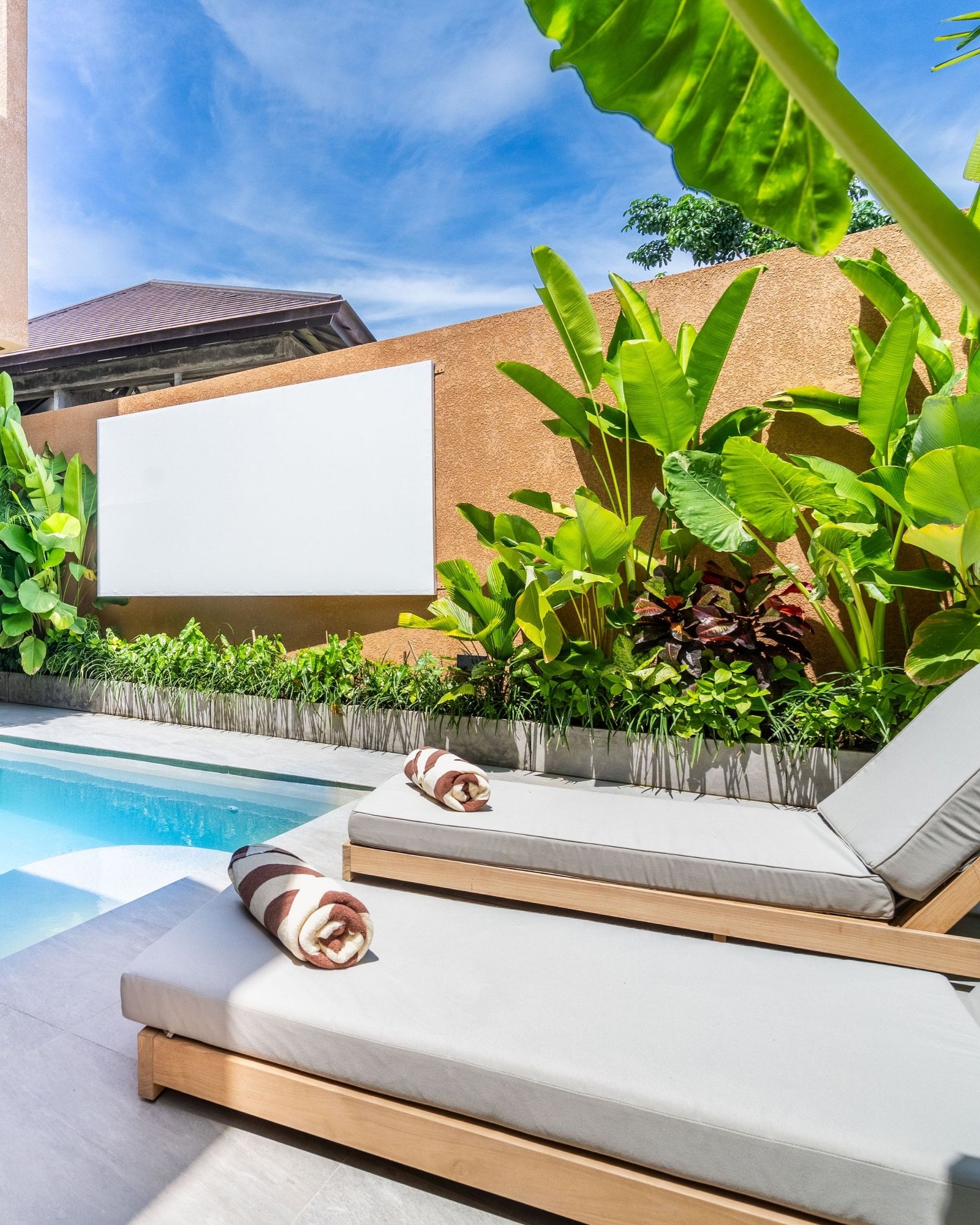Private villa photo session