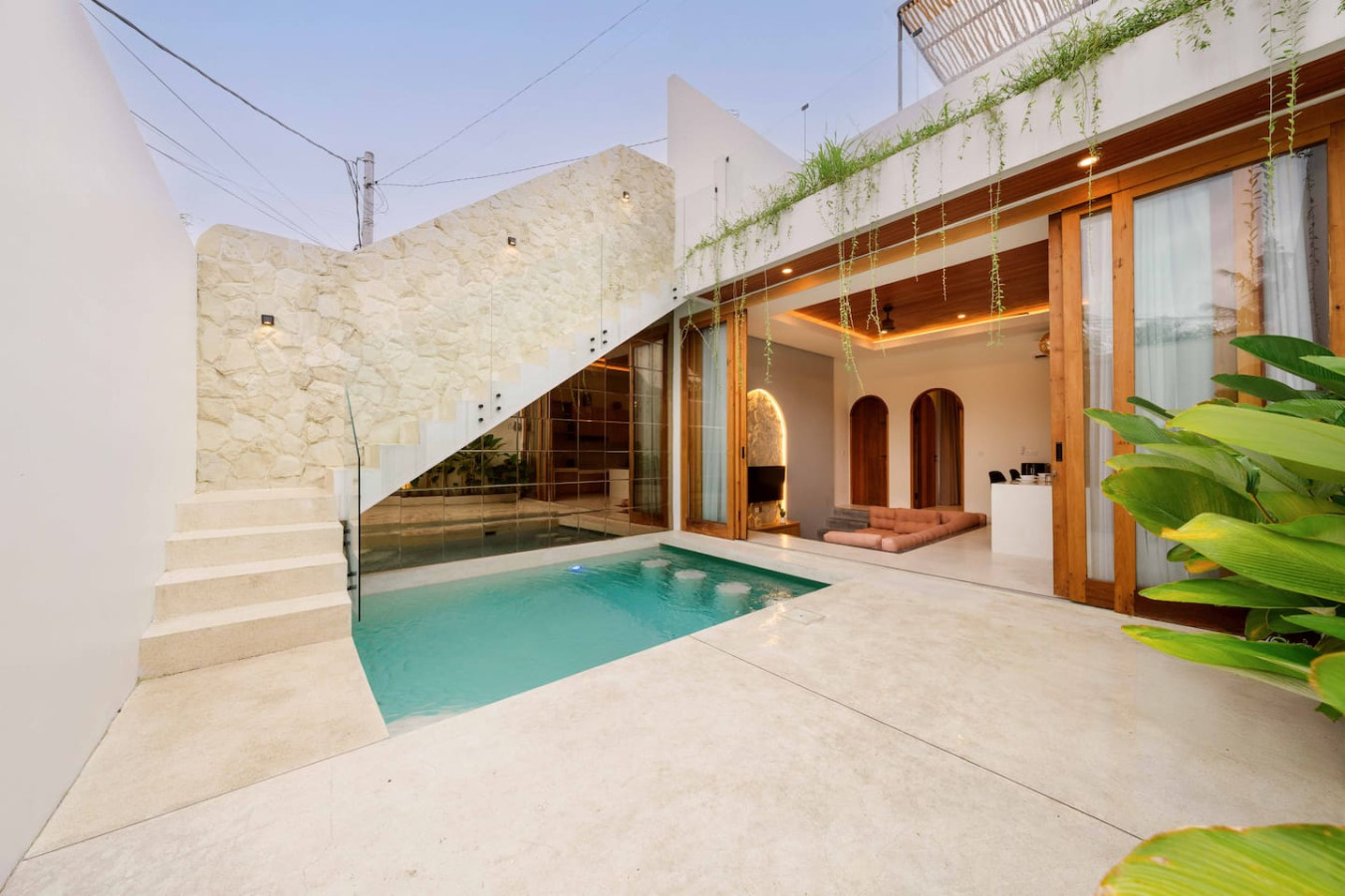 Luxe 1BR Oasis - Minutes from Canggu