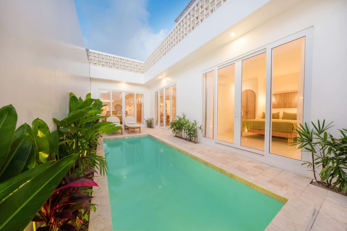 Private 2BR Pool Villa with Rooftop Oasis