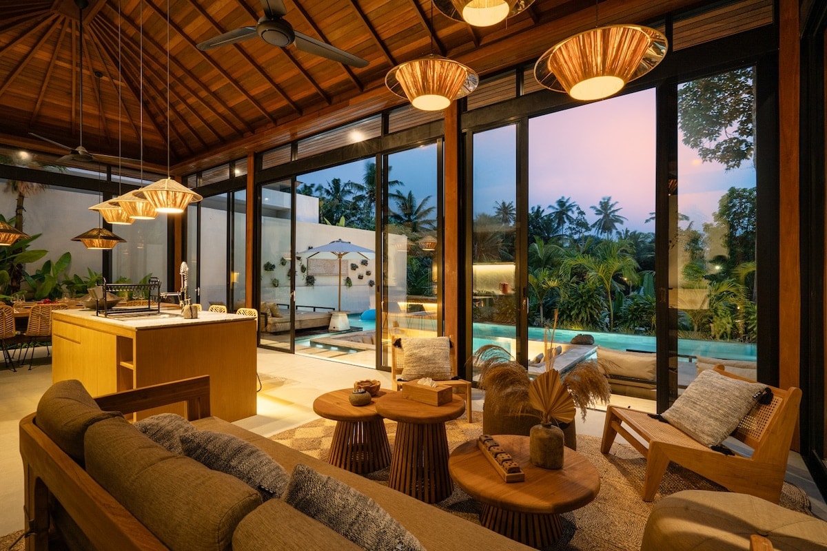 Memandu: 4 BR Family Villa w/Infinity Pool in Ubud